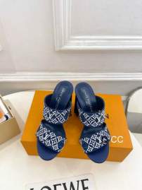 Picture of Louis Vuitton Shoes _SKULVsz35-4010CMXC120512441